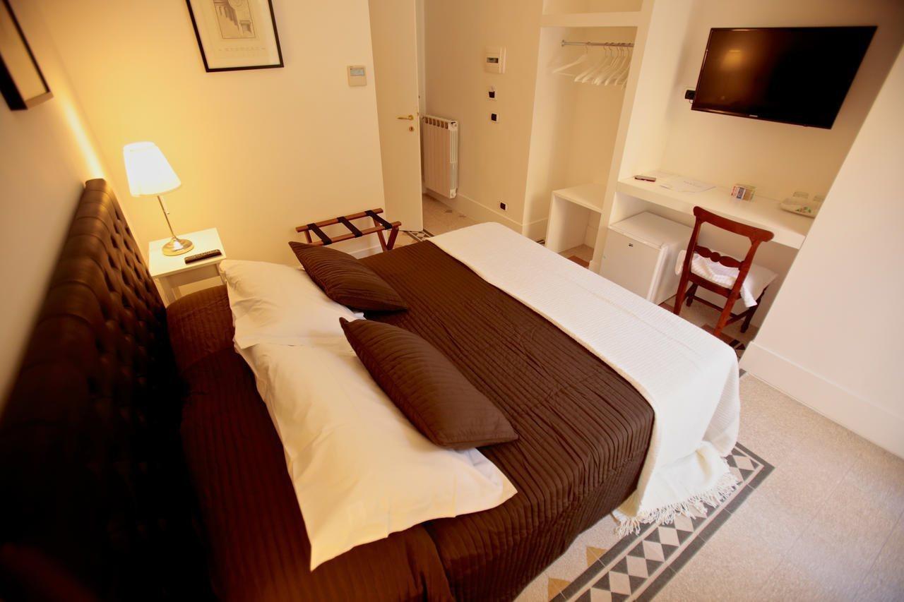 Residenza Mazzini Bed and Breakfast Rom Exteriör bild