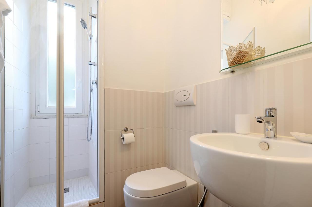 Residenza Mazzini Bed and Breakfast Rom Exteriör bild